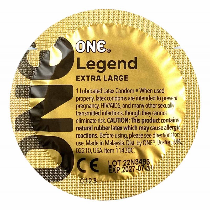 Schwarze ONE Legend Verpackung, goldene Schrift, 12 XL Kondome, spezielle Form, Karton