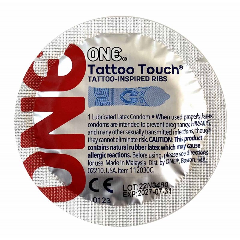 Farbige ONE Tattoo Touch Kondome 12 Stück, strukturierte Verpackung mit Tattoo-Design