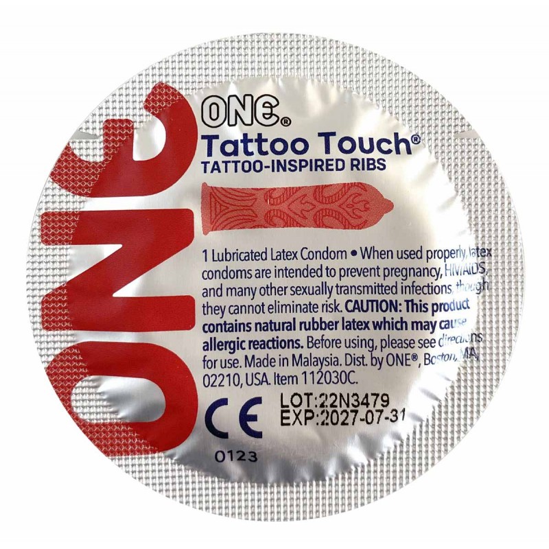 Schwarze Verpackung mit buntem Tattoo-Design, Marke ONE, 12 strukturierte Kondome, Karton