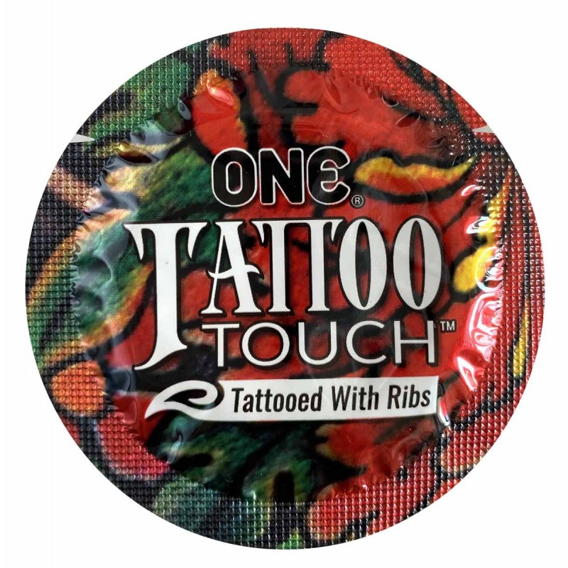 Schwarze Verpackung mit buntem Tattoo-Muster, ONE-Logo, 12 strukturierte Kondome, Karton