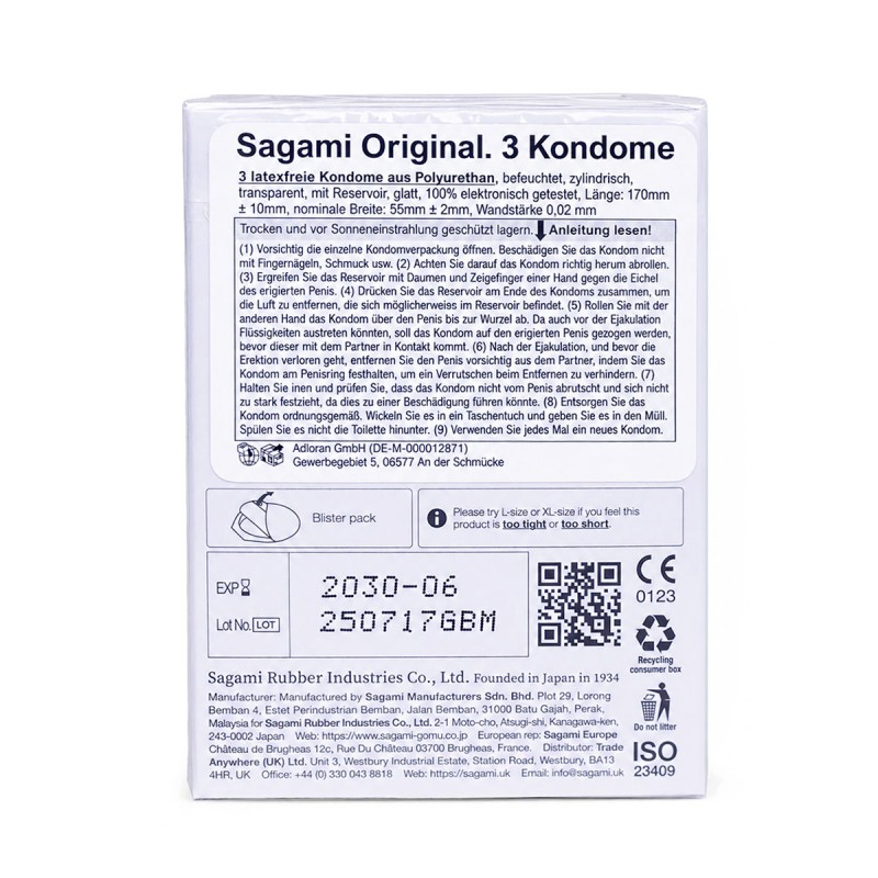 Białe opakowanie Sagami Original 0.02, 3 sztuki, czerwone logo, liczba sztuk na froncie